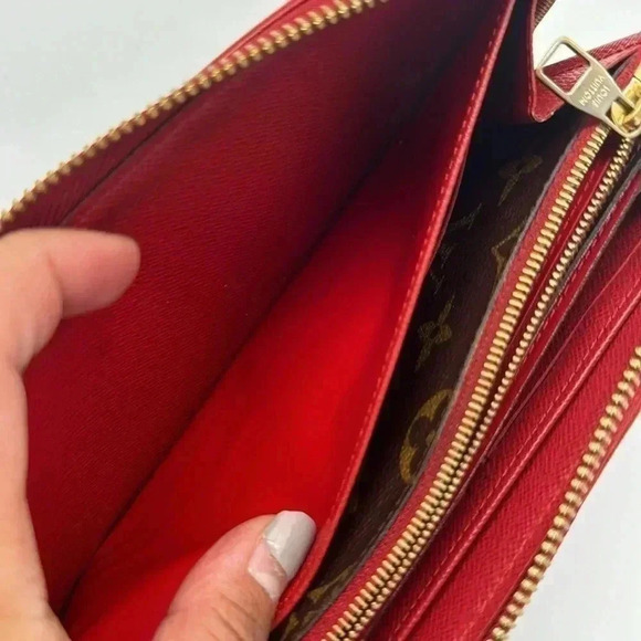 Louis Vuitton Zippy Retiro Rose Bruyere - Picture 10 of 10